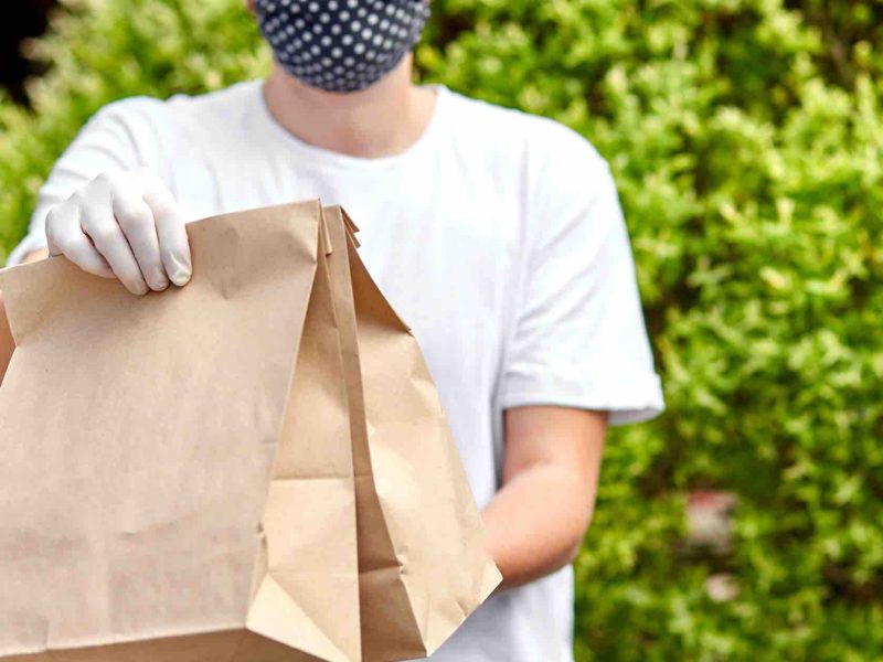 Which Restaurant Delivery Service is Best for my Brand?