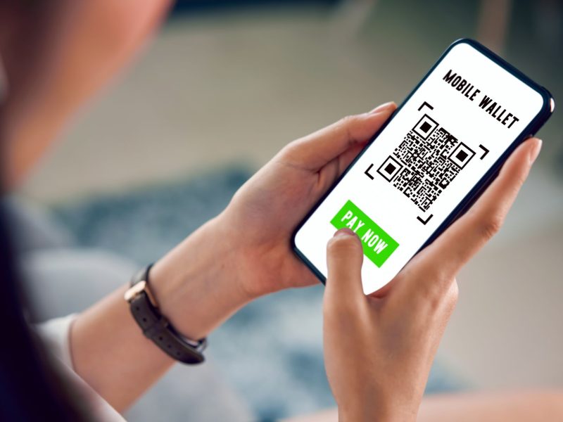 Benefits of Using Your Mobile Wallet For Restaurants