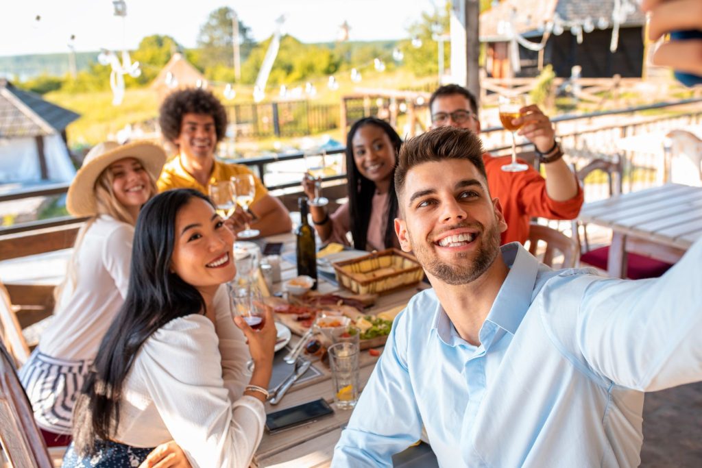 9 Ways To Engage And Delight Your Customers